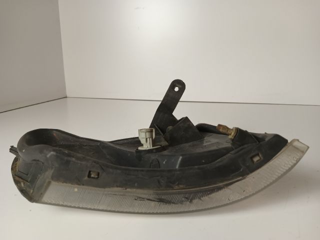 bontott TOYOTA COROLLA Bal első Irányjelző