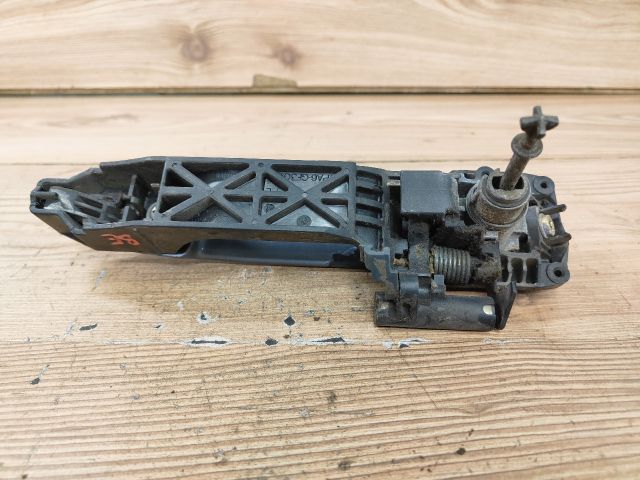 bontott TOYOTA COROLLA Bal első Külső Kilincs