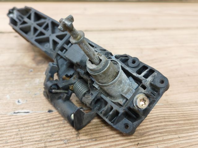 bontott TOYOTA COROLLA Bal első Külső Kilincs