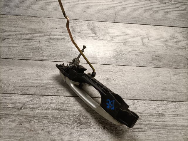 bontott TOYOTA COROLLA Bal első Külső Kilincs