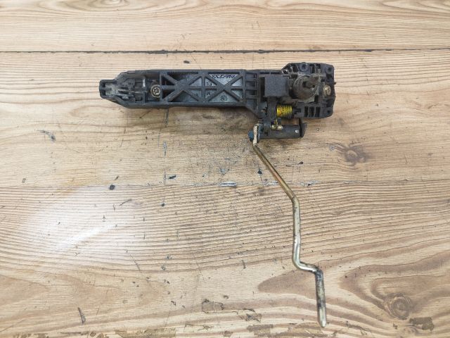 bontott TOYOTA COROLLA Bal első Külső Kilincs