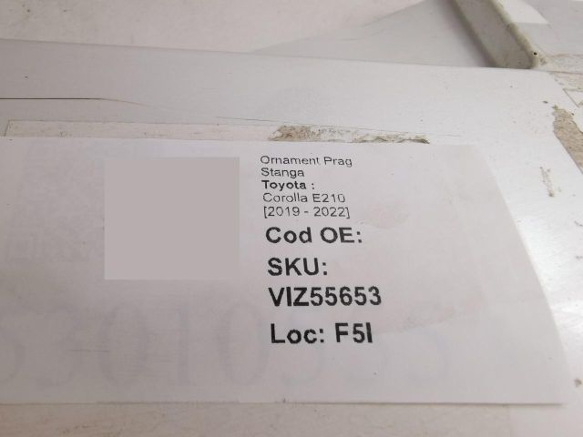 bontott TOYOTA COROLLA Bal első Küszöb Díszléc