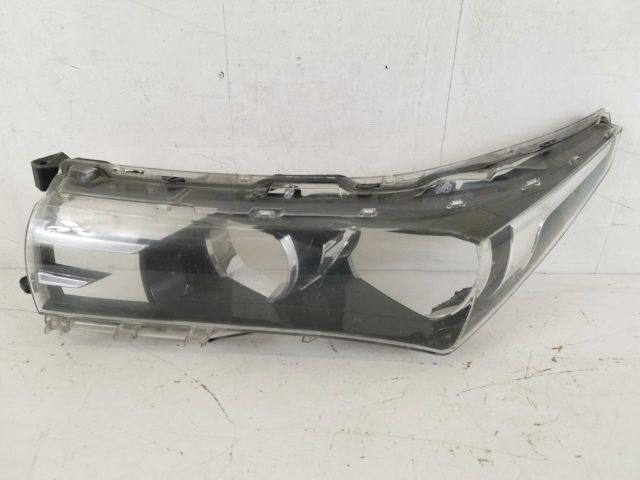 bontott TOYOTA COROLLA Bal első Lámpabúra