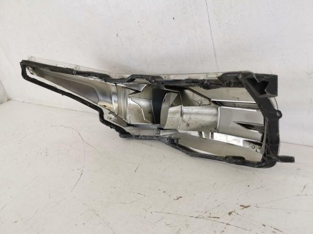 bontott TOYOTA COROLLA Bal első Lámpabúra