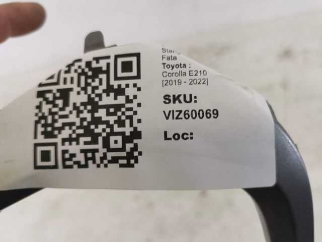 bontott TOYOTA COROLLA Bal első Lökhárító Díszléc