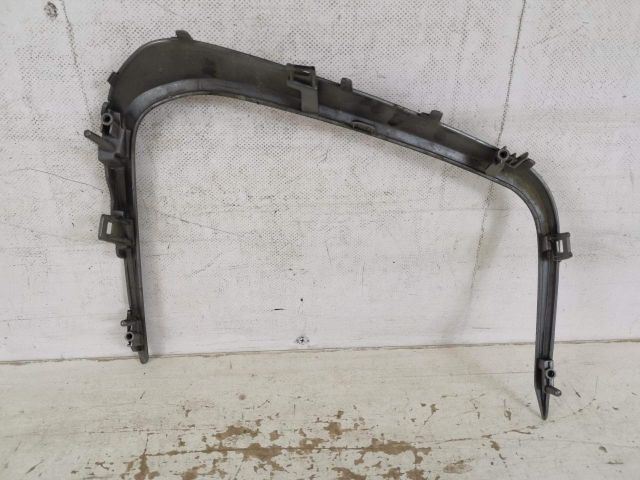 bontott TOYOTA COROLLA Bal első Lökhárító Díszléc