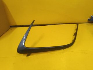 bontott TOYOTA COROLLA Bal első Lökhárító Díszléc