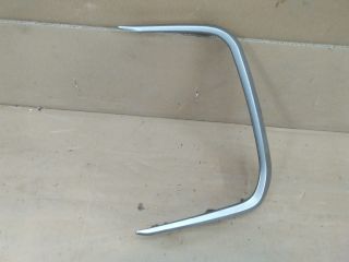 bontott TOYOTA COROLLA Bal első Lökhárító Díszléc