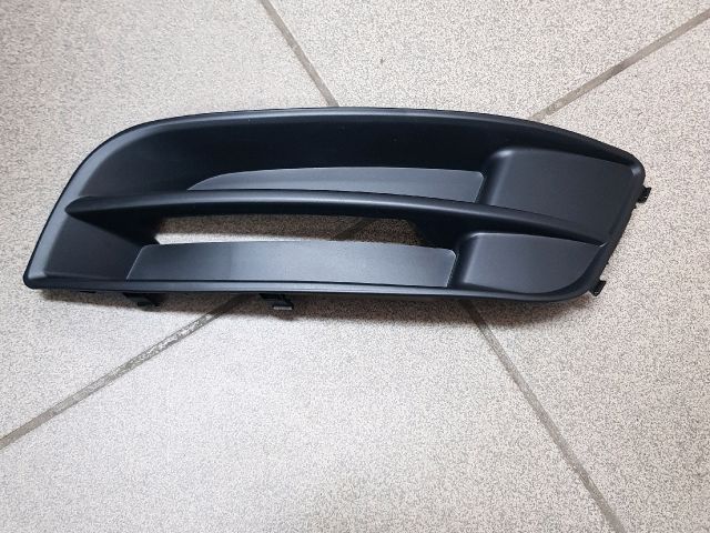 bontott TOYOTA COROLLA Bal első Lökhárító Vakborítás