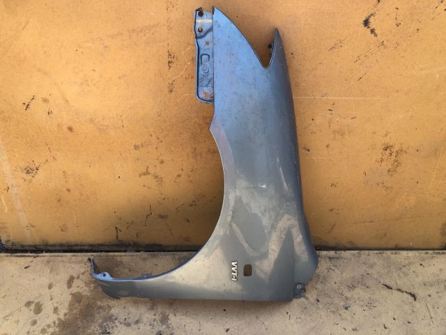 bontott TOYOTA COROLLA Bal első Sárvédő