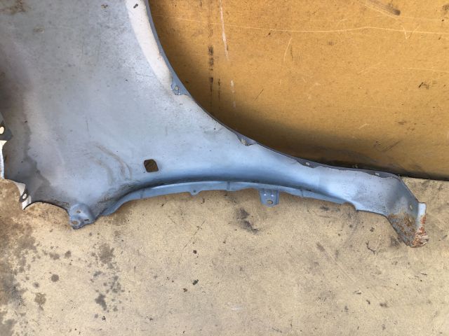 bontott TOYOTA COROLLA Bal első Sárvédő