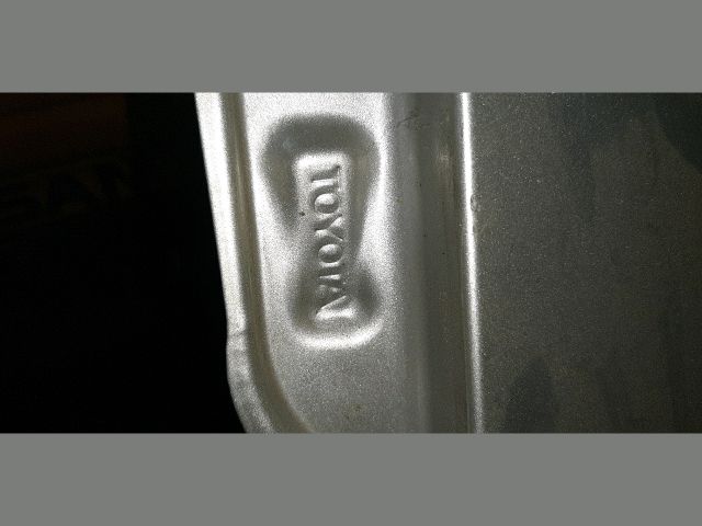 bontott TOYOTA COROLLA Bal első Sárvédő