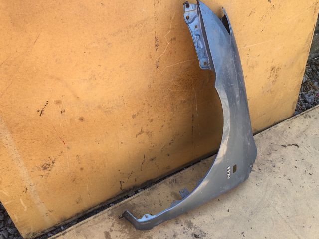 bontott TOYOTA COROLLA Bal első Sárvédő