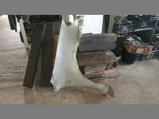 bontott TOYOTA COROLLA Bal első Sárvédő