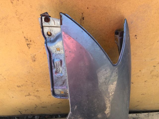 bontott TOYOTA COROLLA Bal első Sárvédő