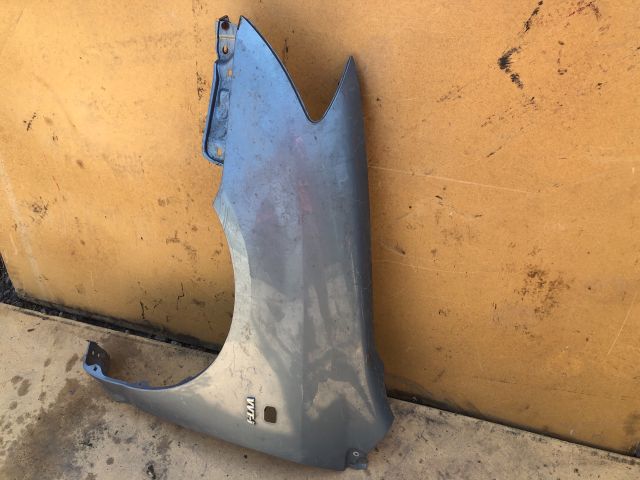 bontott TOYOTA COROLLA Bal első Sárvédő