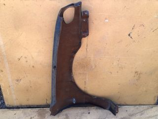 bontott TOYOTA COROLLA Bal első Sárvédő