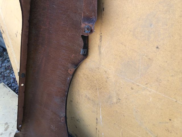 bontott TOYOTA COROLLA Bal első Sárvédő