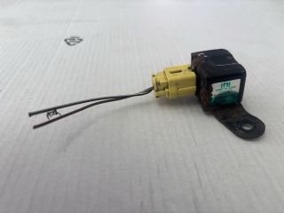 bontott TOYOTA COROLLA Bal első Ütközés Érzékelő (Homlokfalon)