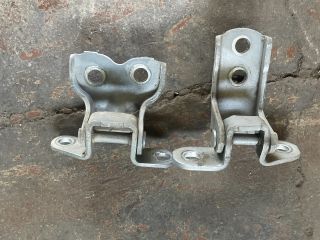 bontott TOYOTA COROLLA Bal első Zsanér