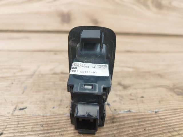 bontott TOYOTA COROLLA Bal hátsó Ablakemelő Kapcsoló