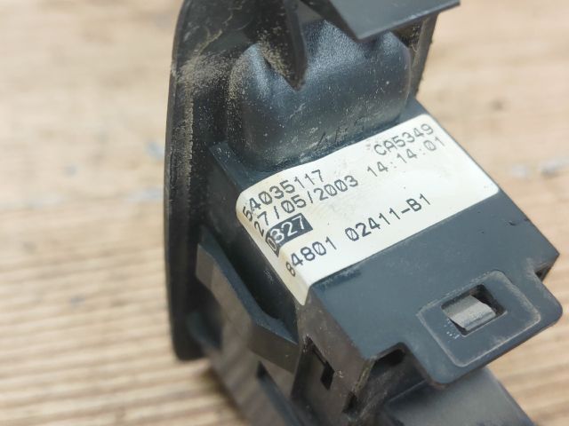 bontott TOYOTA COROLLA Bal hátsó Ablakemelő Kapcsoló