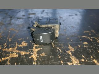 bontott TOYOTA COROLLA Bal hátsó Ablakemelő Kapcsoló