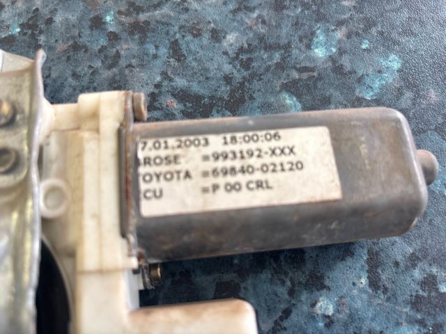 bontott TOYOTA COROLLA Bal hátsó Ablakemelő Szerkezet (Elektromos)