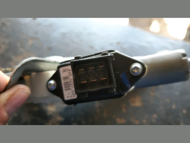 bontott TOYOTA COROLLA Bal hátsó Ablakemelő Szerkezet (Elektromos)