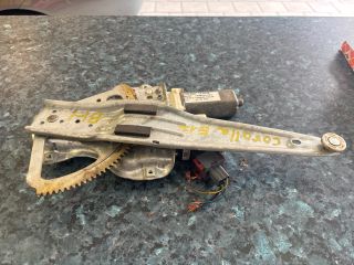 bontott TOYOTA COROLLA Bal hátsó Ablakemelő Szerkezet (Elektromos)