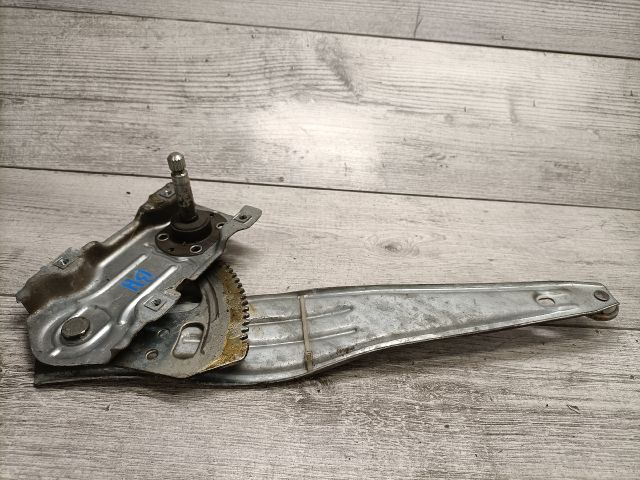 bontott TOYOTA COROLLA Bal hátsó Ablakemelő Szerkezet (Mechanikus)