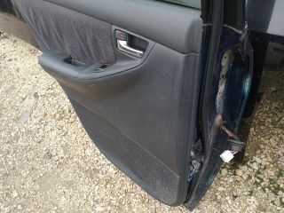 bontott TOYOTA COROLLA Bal hátsó Ajtó (Részeivel)