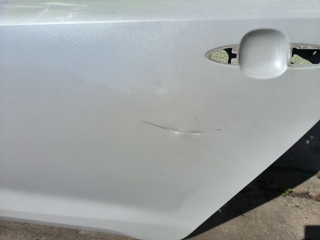 bontott TOYOTA COROLLA Bal hátsó Ajtó (Részeivel)