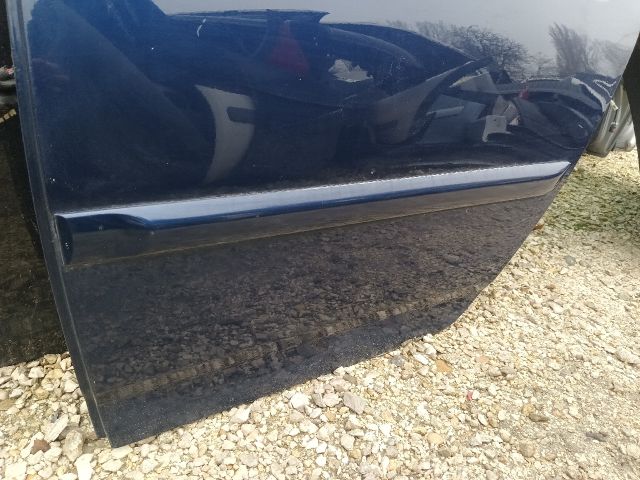 bontott TOYOTA COROLLA Bal hátsó Ajtó (Részeivel)