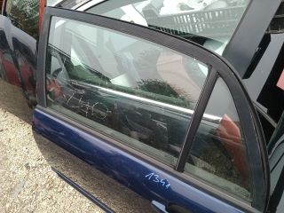 bontott TOYOTA COROLLA Bal hátsó Ajtó (Részeivel)