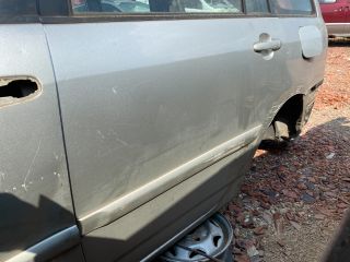 bontott TOYOTA COROLLA Bal hátsó Ajtó (Üres lemez)