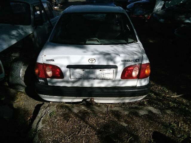 bontott TOYOTA COROLLA Bal hátsó Ajtó (Üres lemez)