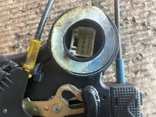 bontott TOYOTA COROLLA Bal hátsó Ajtózár