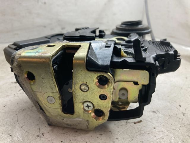 bontott TOYOTA COROLLA Bal hátsó Ajtózár