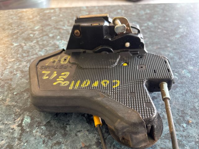 bontott TOYOTA COROLLA Bal hátsó Ajtózár