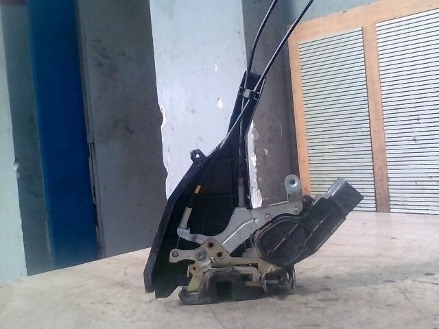 bontott TOYOTA COROLLA Bal hátsó Ajtózár