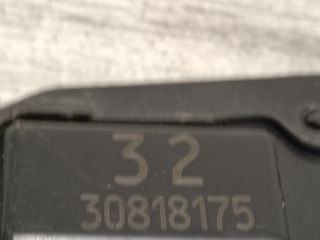 bontott TOYOTA COROLLA Bal hátsó Ajtózár