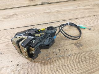 bontott TOYOTA COROLLA Bal hátsó Ajtózár