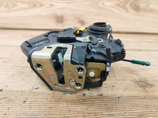 bontott TOYOTA COROLLA Bal hátsó Ajtózár