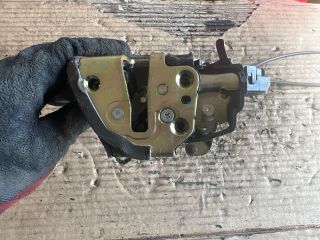 bontott TOYOTA COROLLA Bal hátsó Ajtózár