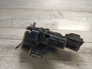 bontott TOYOTA COROLLA Bal hátsó Ajtózár