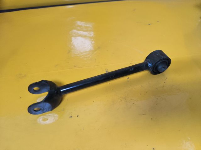 bontott TOYOTA COROLLA Bal hátsó Alsó Lengőkar