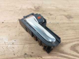 bontott TOYOTA COROLLA Bal hátsó Belső Kilincs