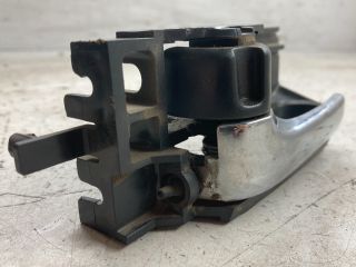 bontott TOYOTA COROLLA Bal hátsó Belső Kilincs