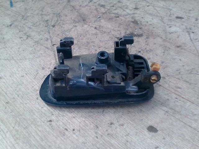 bontott TOYOTA COROLLA Bal hátsó Belső Kilincs